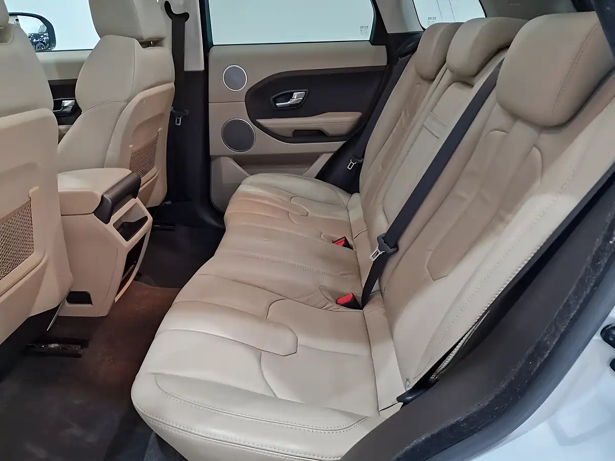 Used 2012 Land Rover Range Rover Evoque Pure White - Interior and Exterior details 20