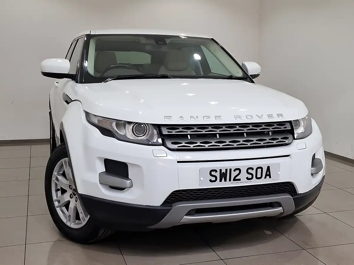 Used 2012 Land Rover Range Rover Evoque Pure White - Interior and Exterior details 8