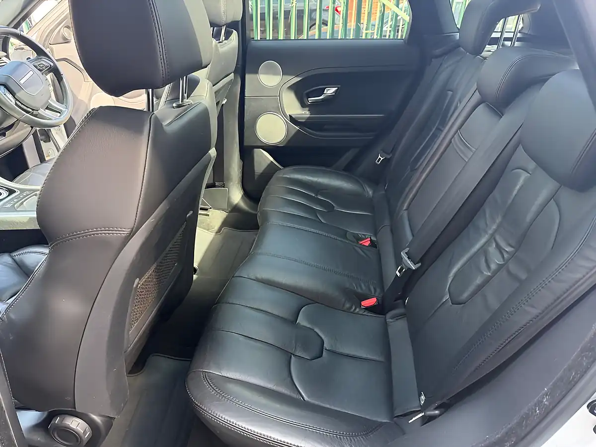 Used 2012 Land Rover Range Rover Evoque Pure White - Interior and Exterior details 16