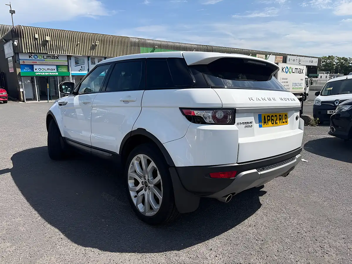 Used 2012 Land Rover Range Rover Evoque Pure White - Interior and Exterior details 19