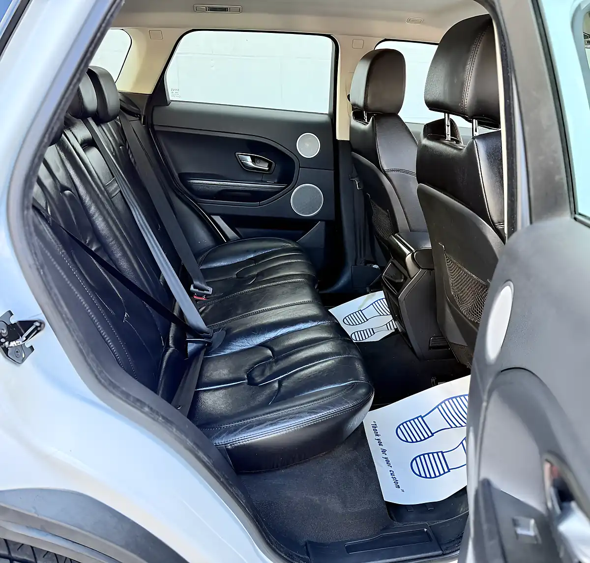 Used 2012 Land Rover Range Rover Evoque Pure White - Interior and Exterior details 10