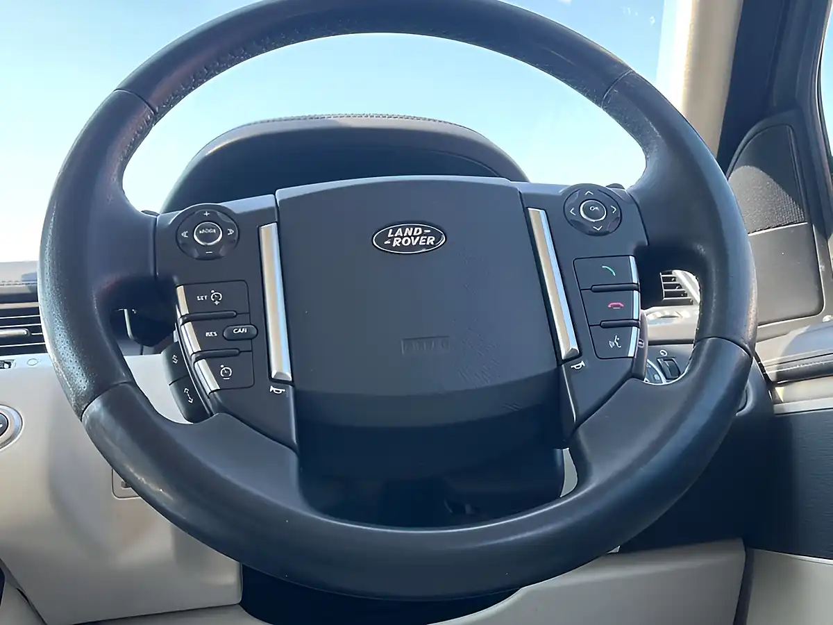 Used 2012 Land Rover Range Rover Sport Autobiography Santorini Black - Interior and Exterior details 13