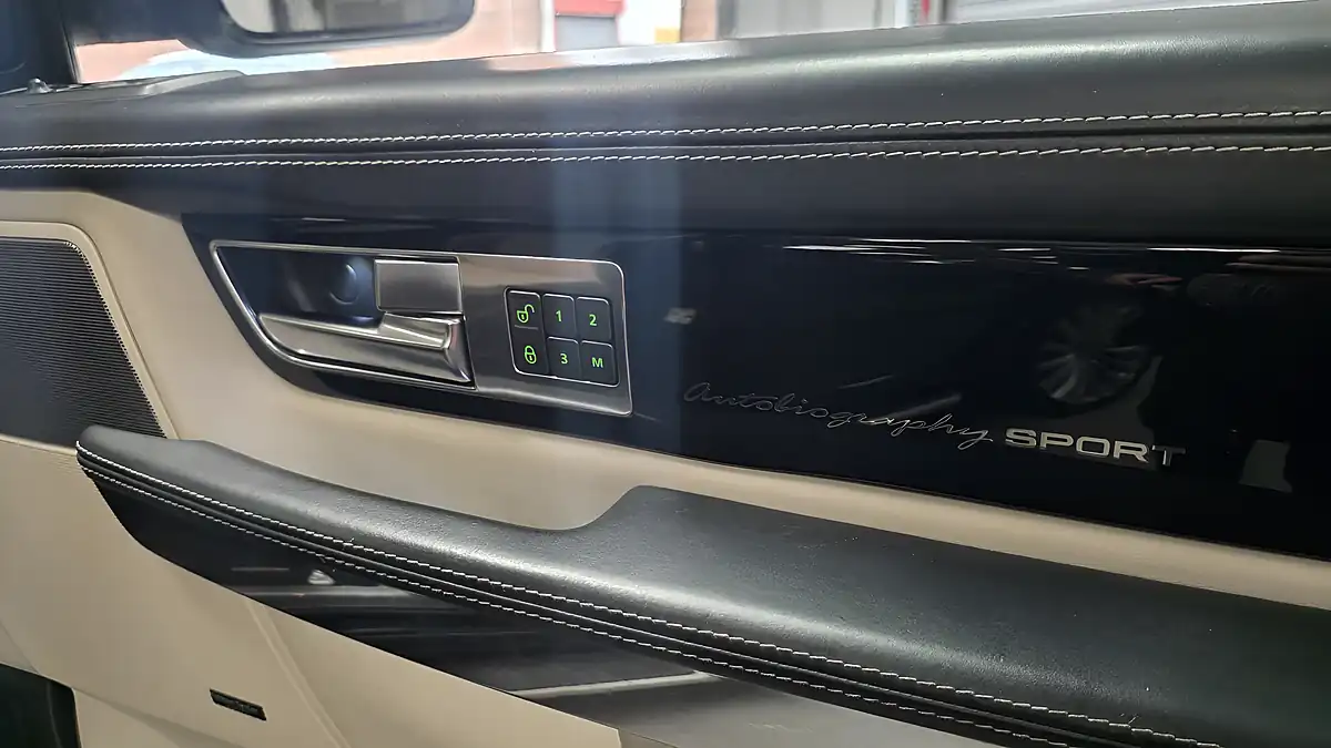 Used 2012 Land Rover Range Rover Sport Autobiography Sport Black - Interior and Exterior details 16