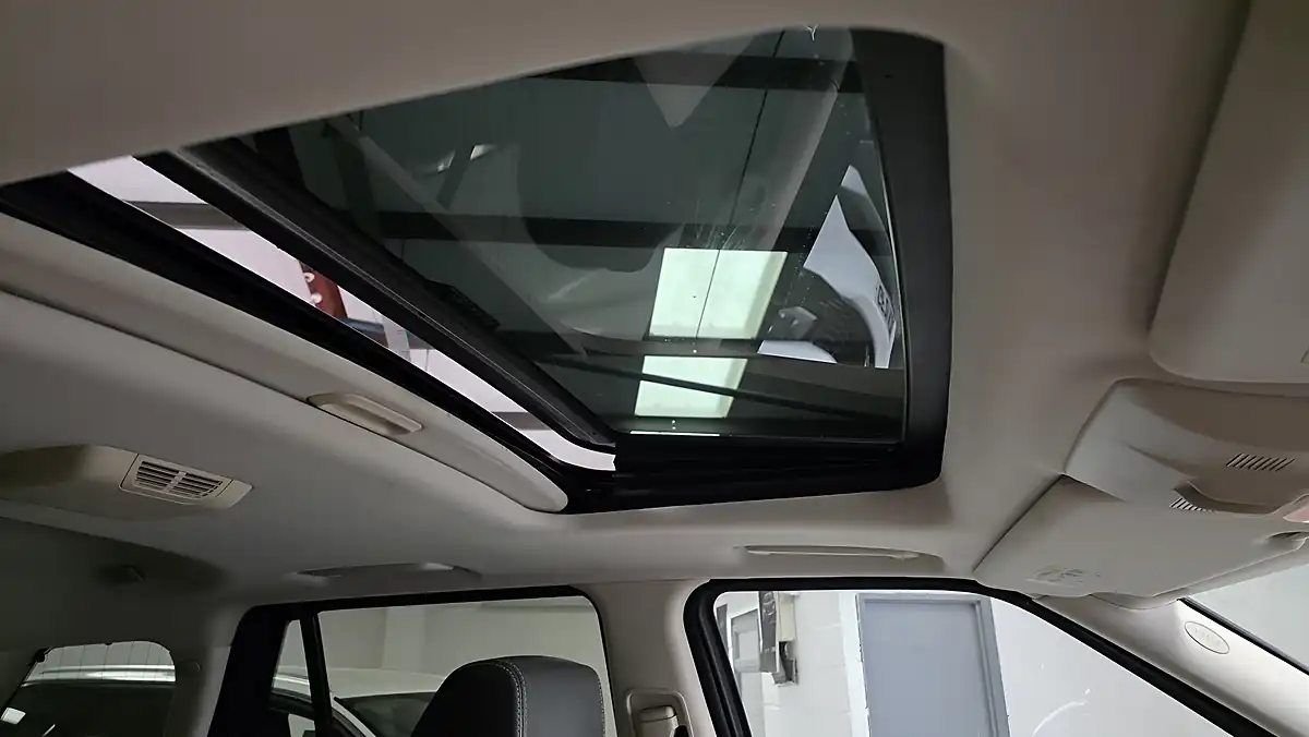 Used 2012 Land Rover Range Rover Sport Autobiography Sport Black - Interior and Exterior details 19