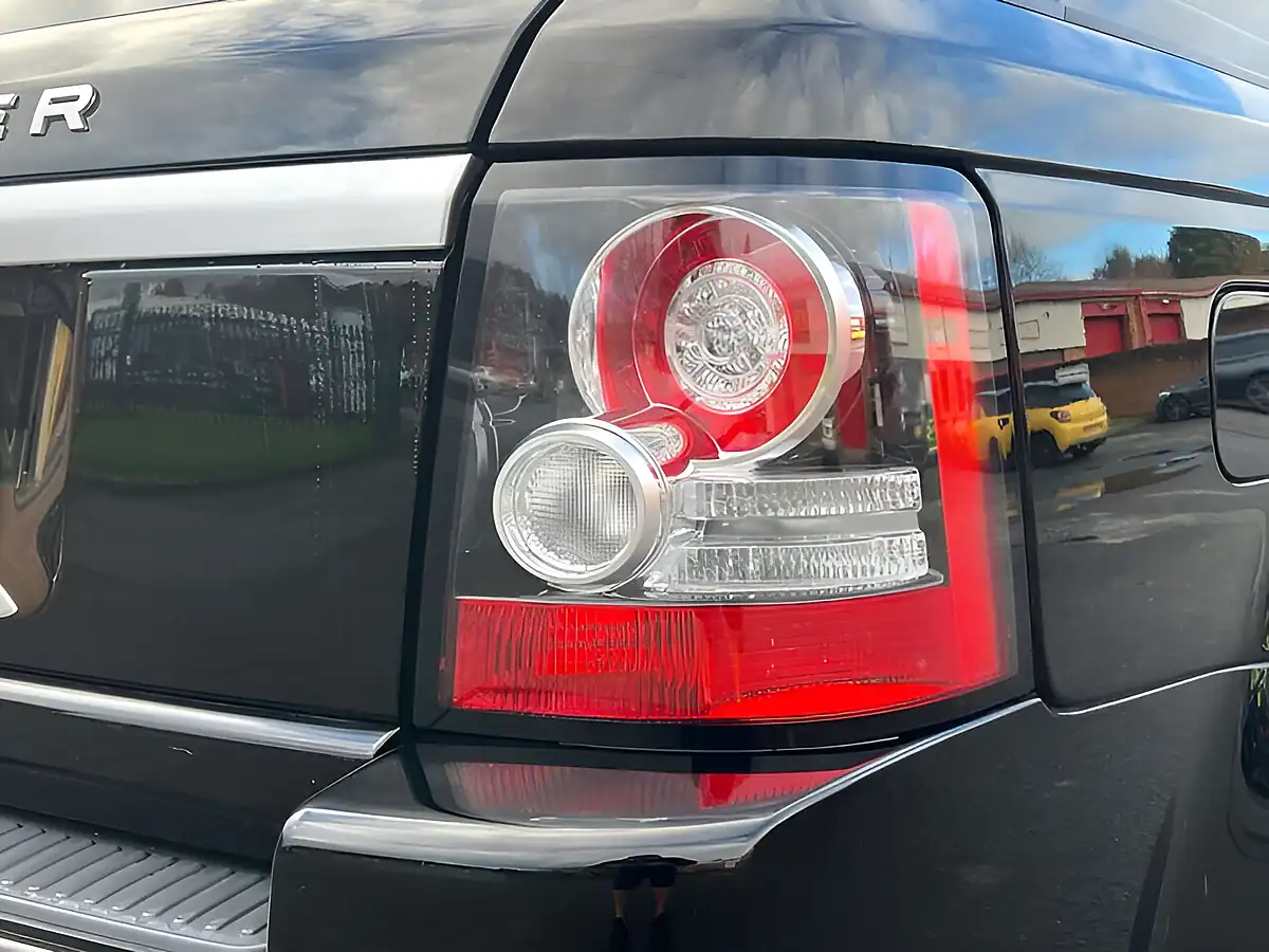 Used 2012 Land Rover Range Rover Sport Hse Black - Interior and Exterior details 18