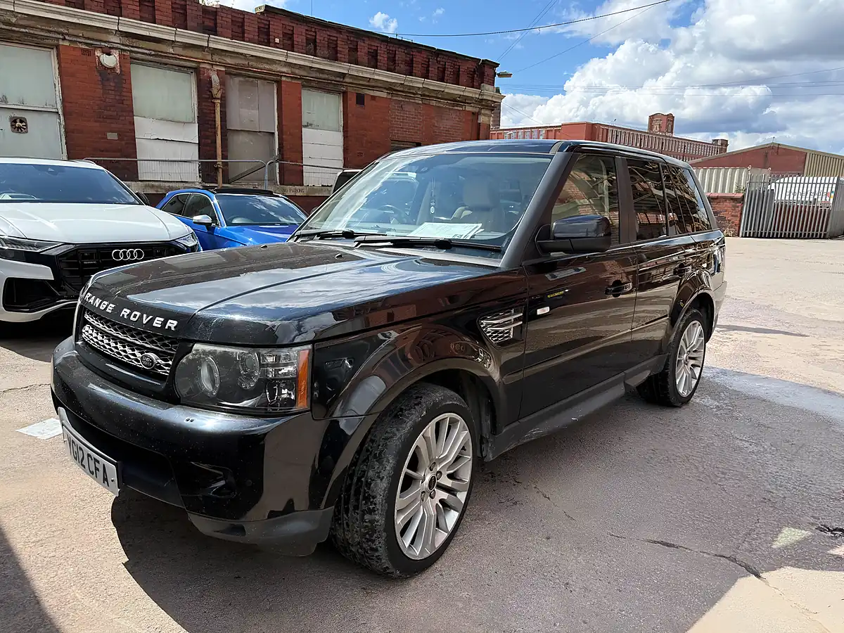 Used 2012 Land Rover Range Rover Sport Hse Black - Interior and Exterior details 2