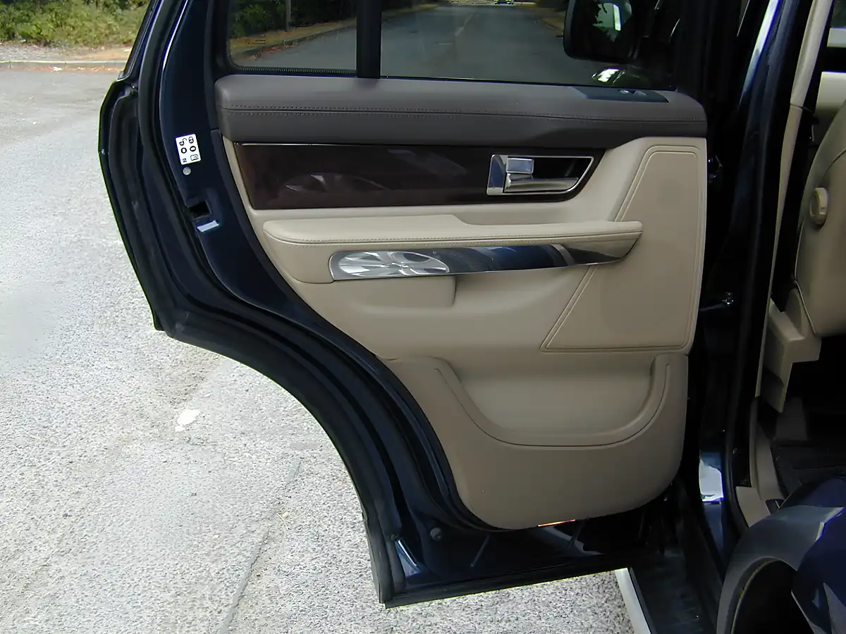 Used 2012 Land Rover Range Rover Sport Hse Luxury Blue - Interior and Exterior details 15