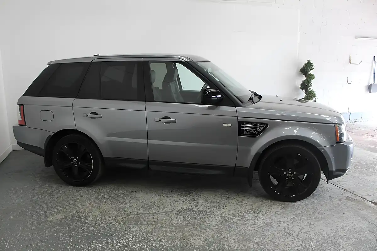 Used 2012 Land Rover Range Rover Sport Hse Luxury Grey - Interior and Exterior details 3