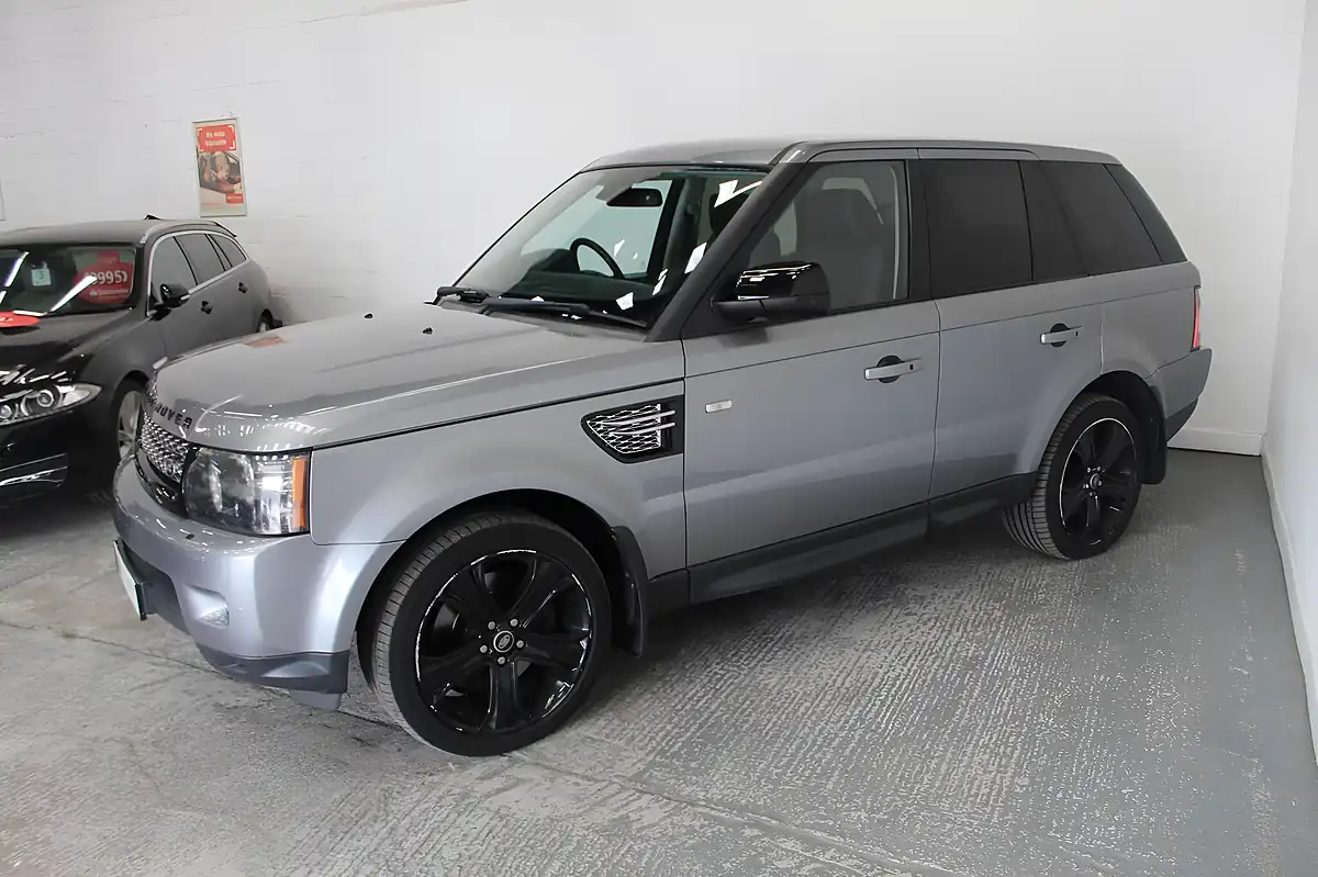 Used 2012 Land Rover Range Rover Sport Hse Luxury Grey - Interior and Exterior details 4