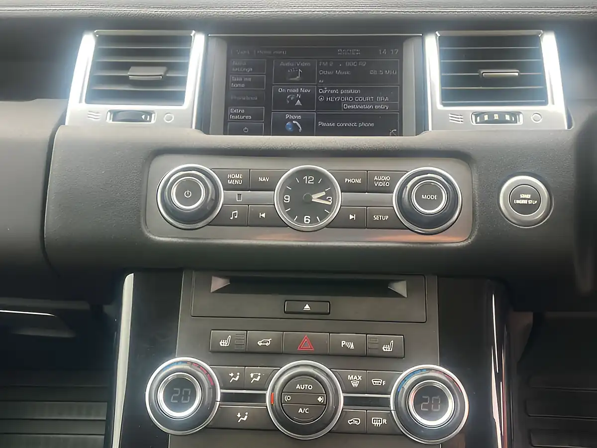 Used 2012 Land Rover Range Rover Sport Hse Santorini Black - Interior and Exterior details 10