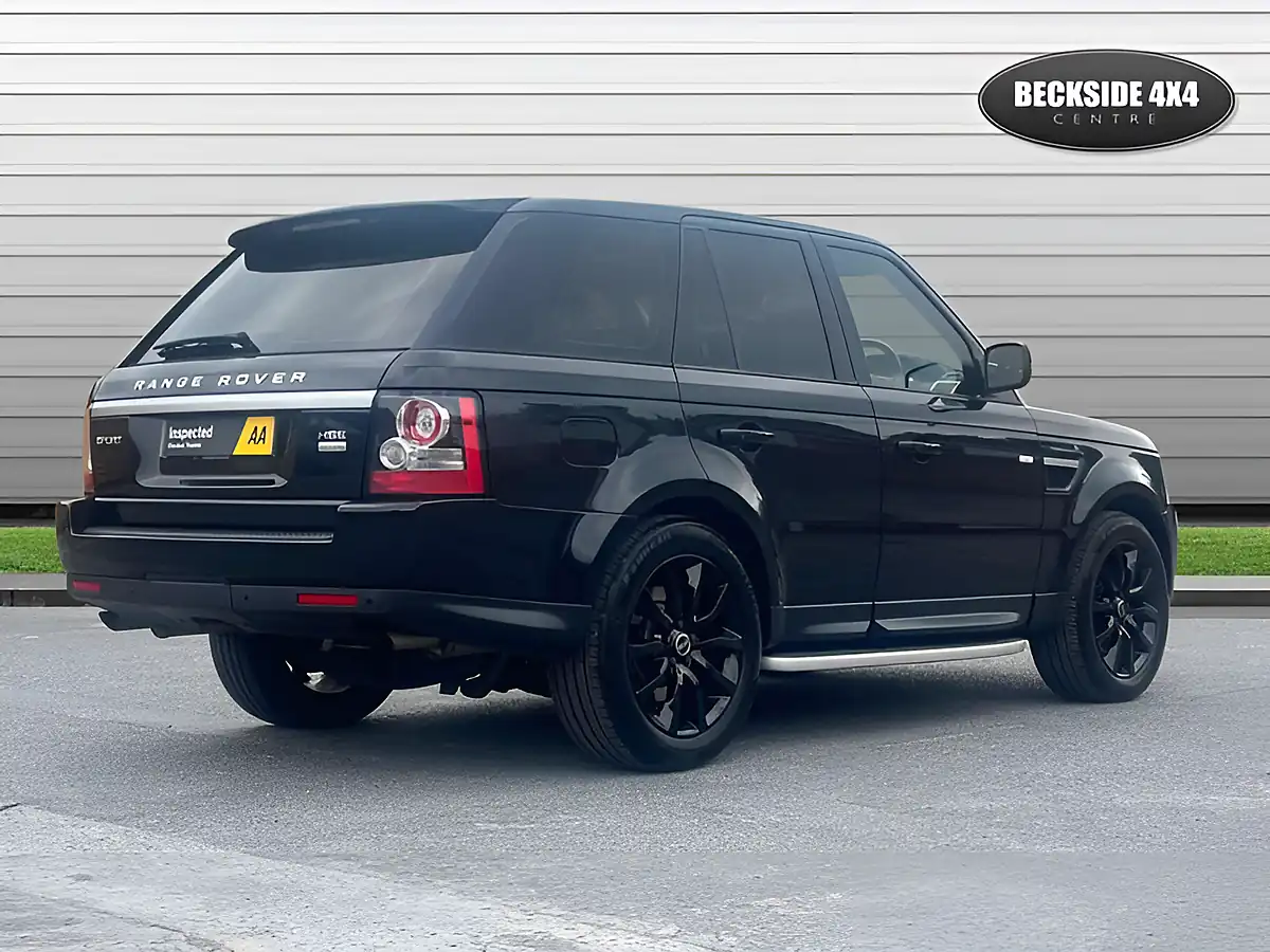 Used 2012 Land Rover Range Rover Sport Hse Santorini Black - Interior and Exterior details 4