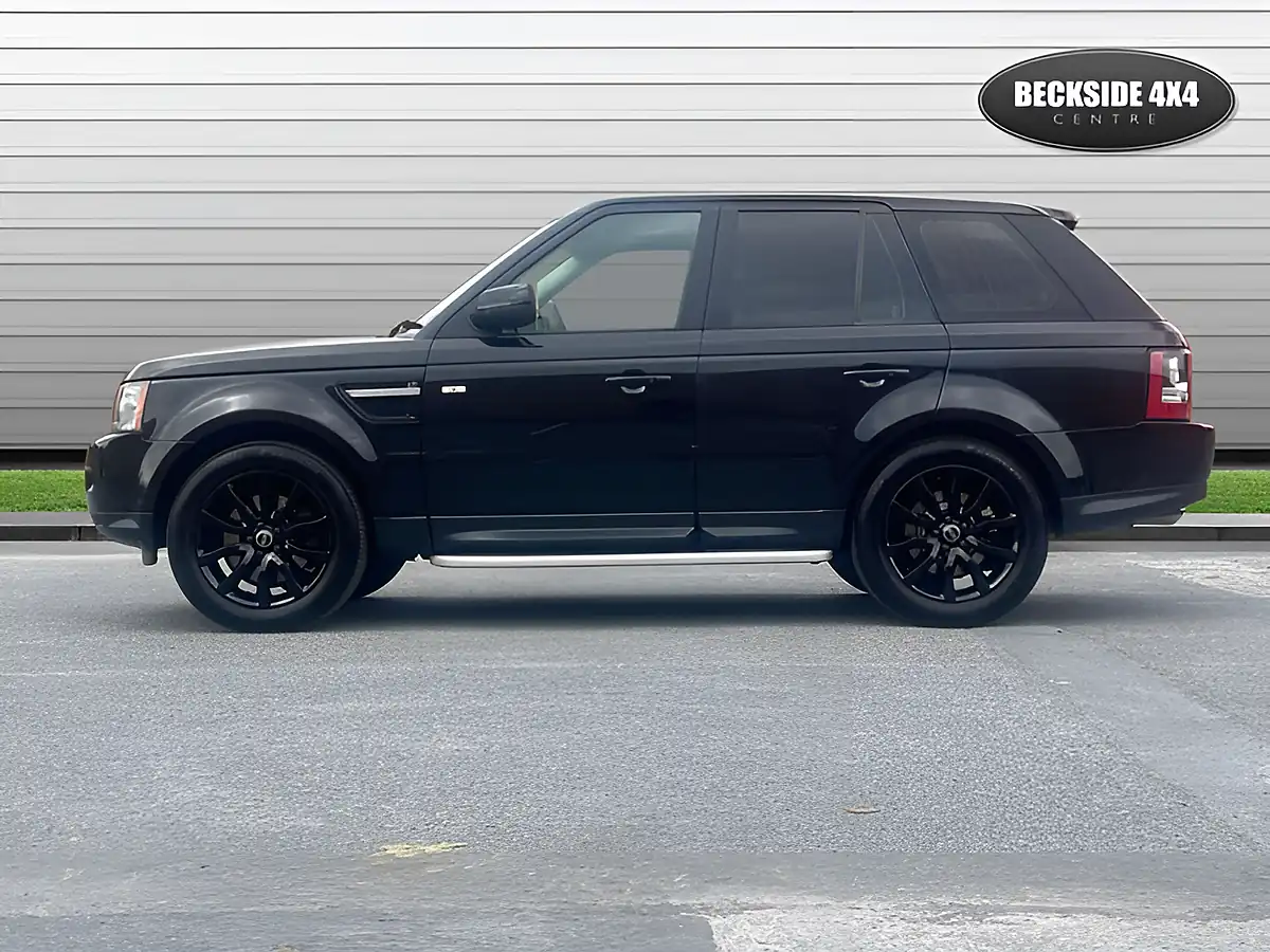 Used 2012 Land Rover Range Rover Sport Hse Santorini Black - Interior and Exterior details 6