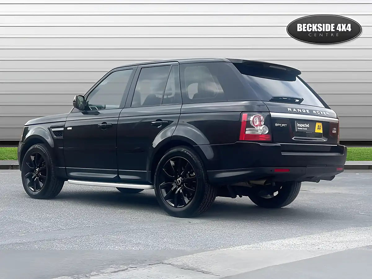 Used 2012 Land Rover Range Rover Sport Hse Santorini Black - Interior and Exterior details 7
