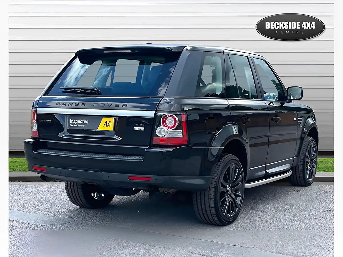Used 2012 Land Rover Range Rover Sport Hse Santorini Black - Interior and Exterior details 4