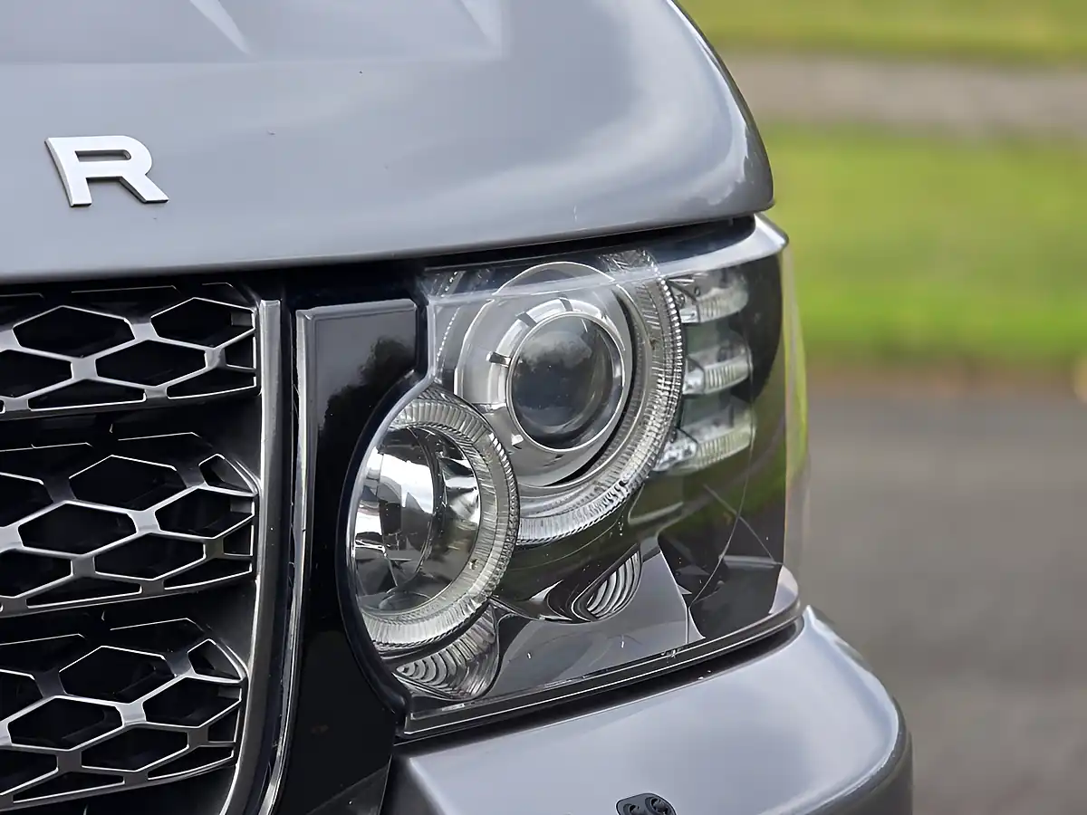 Used 2012 Land Rover Range Rover Vogue Orkney Grey - Interior and Exterior details 6