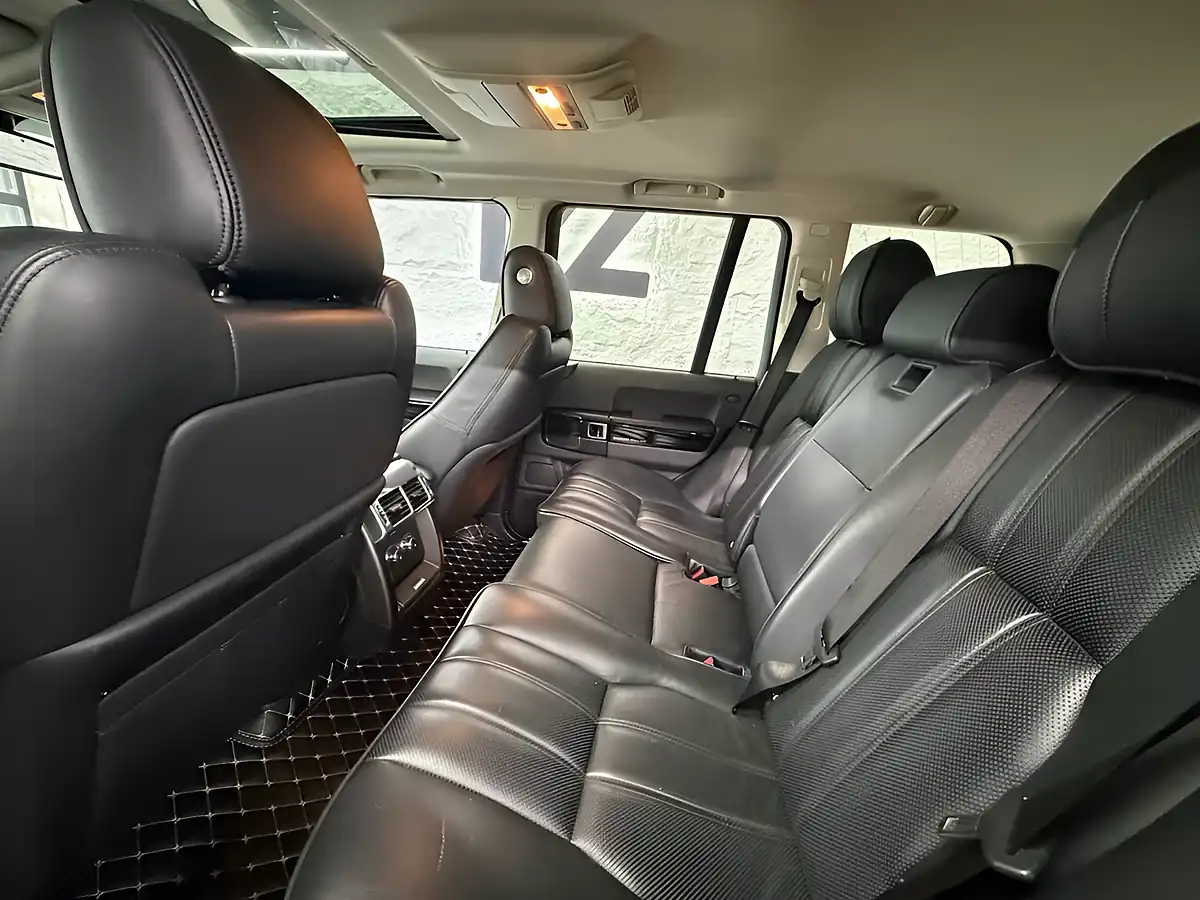 Used 2012 Land Rover Range Rover Westminster Black - Interior and Exterior details 18