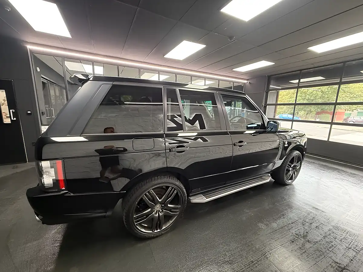Used 2012 Land Rover Range Rover Westminster Black - Interior and Exterior details 4
