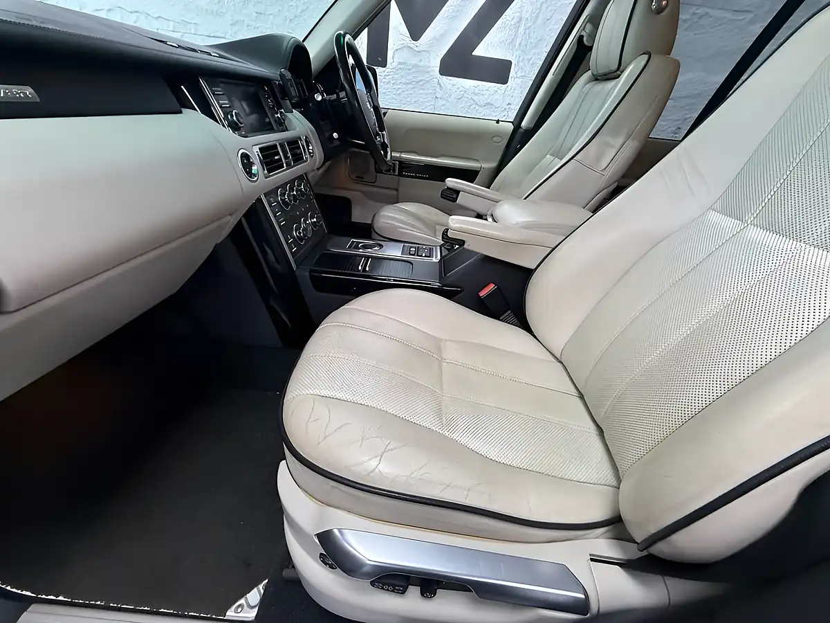 Used 2012 Land Rover Range Rover Westminster Grey - Interior and Exterior details 11