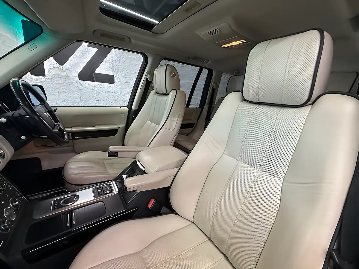 Used 2012 Land Rover Range Rover Westminster Grey - Interior and Exterior details 3