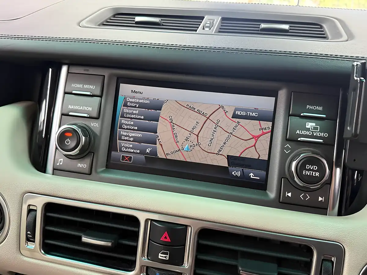 Used 2012 Land Rover Range Rover Westminster Grey - Interior and Exterior details 5