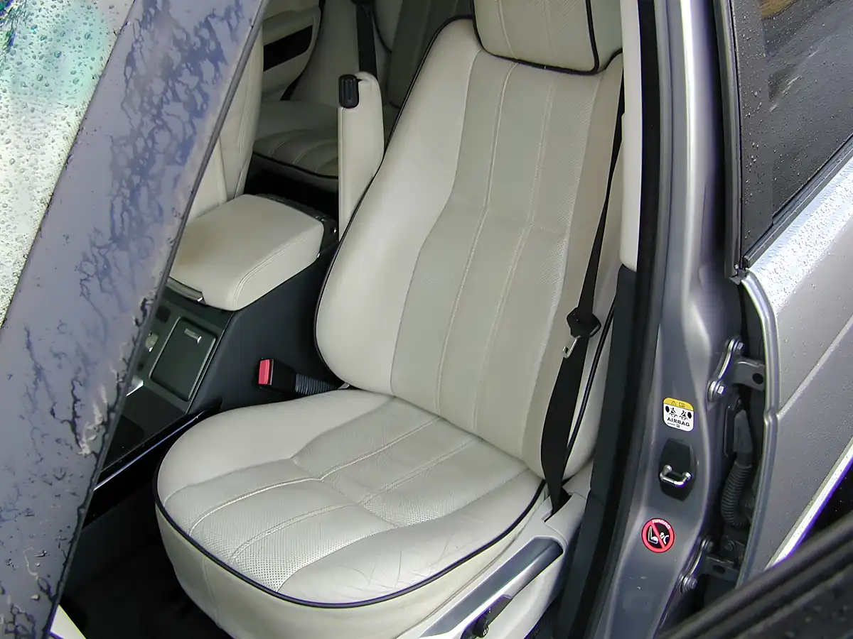 Used 2012 Land Rover Range Rover Westminster Ltd Edition Grey - Interior and Exterior details 14