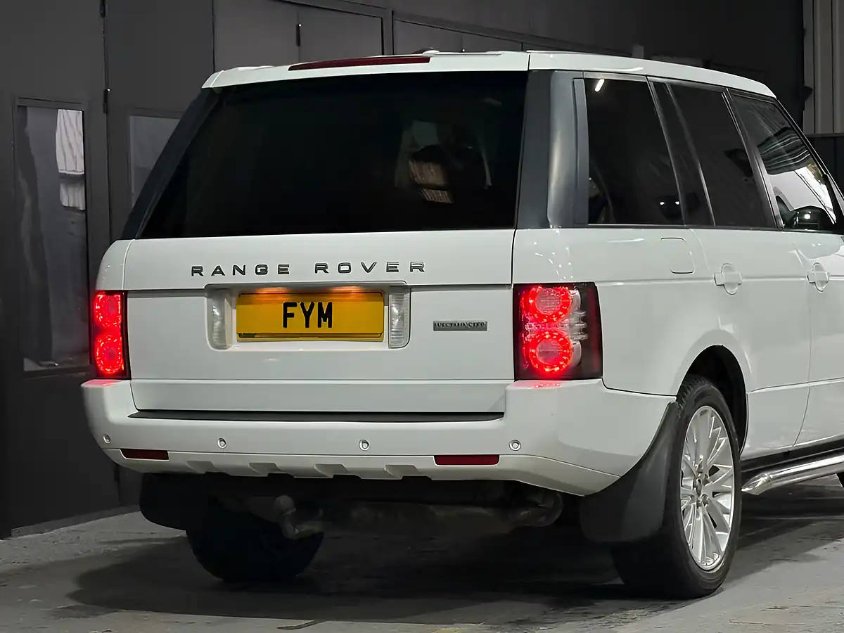 Used 2012 Land Rover Range Rover Westminster White - Interior and Exterior details 14
