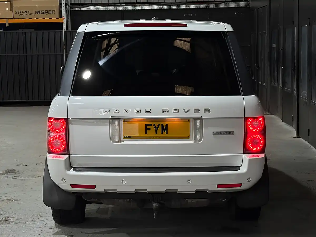 Used 2012 Land Rover Range Rover Westminster White - Interior and Exterior details 5