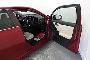 Used 2012 Lexus Ct Se-L Red - Interior and Exterior details 12