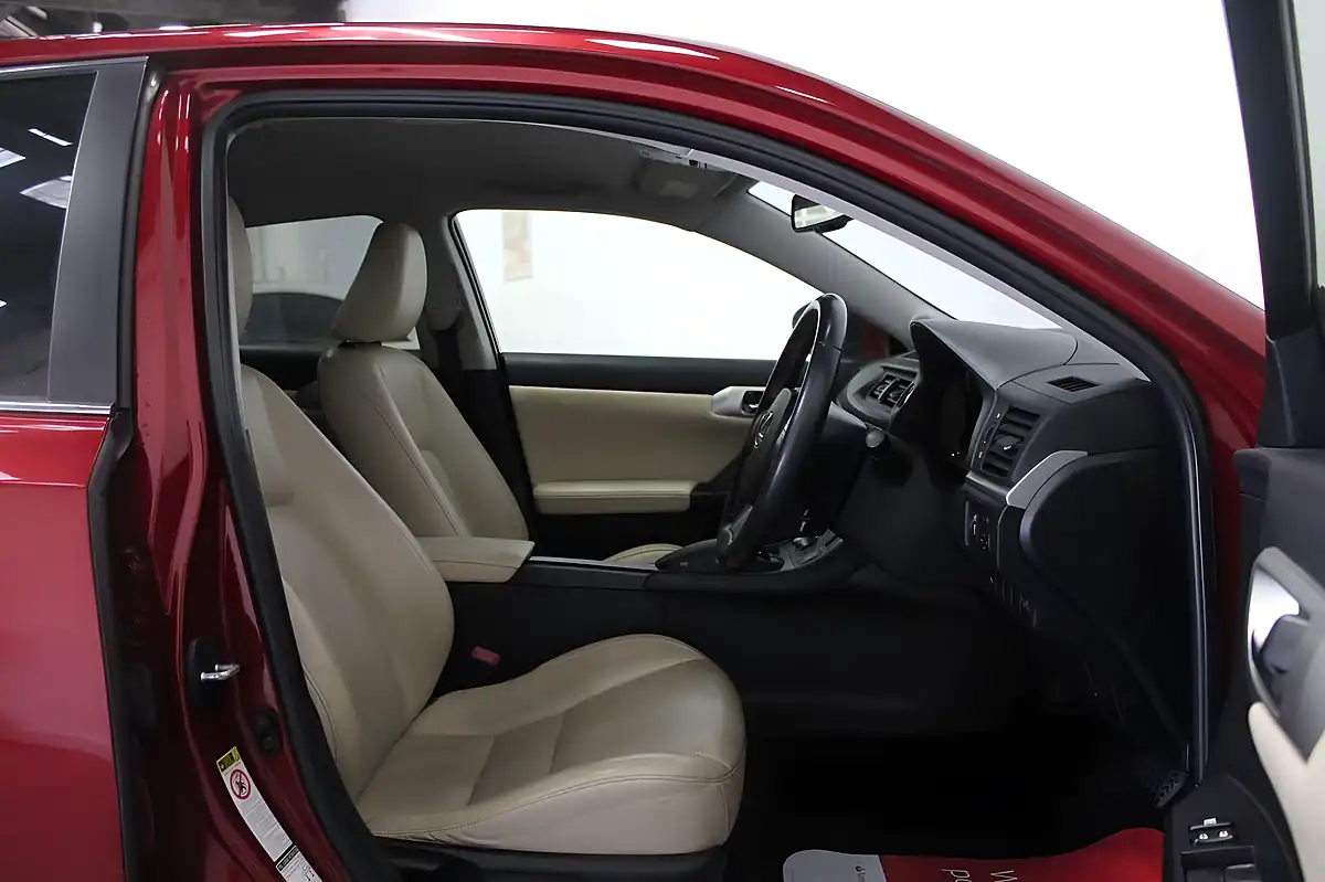 Used 2012 Lexus Ct Se-L Red - Interior and Exterior details 18
