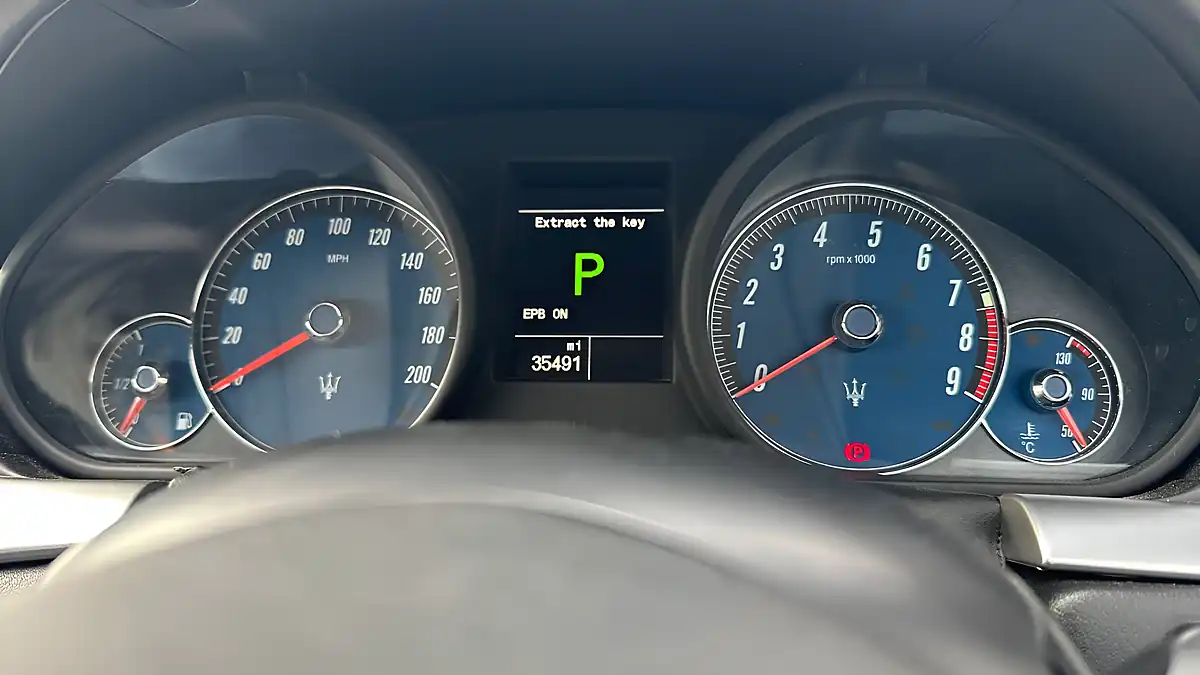 Used 2012 Maserati Grancabrio Mc Sport White - Interior and Exterior details 18