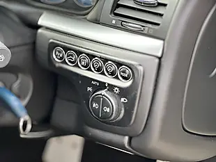 Used 2012 Maserati Grancabrio Mc Sport White - Interior and Exterior details 5
