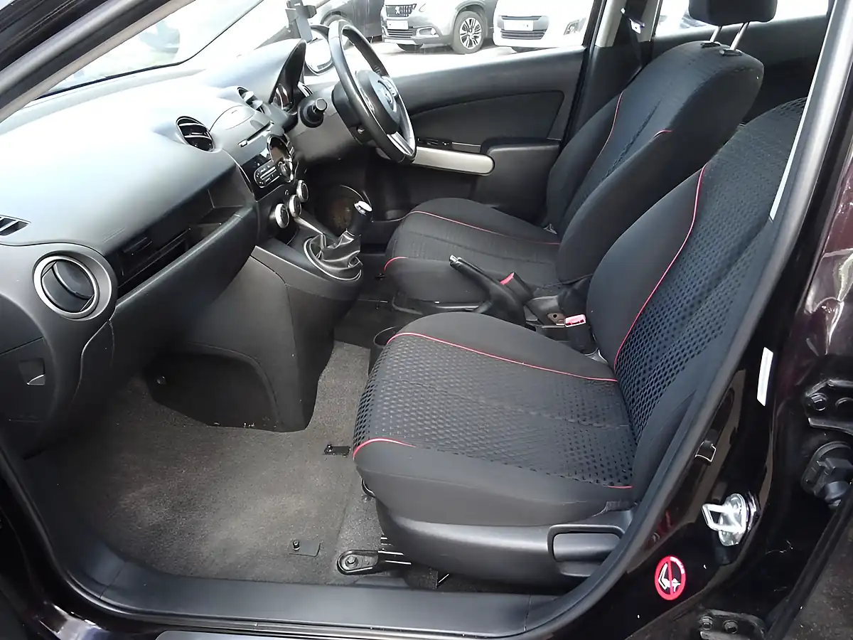 Used 2012 Mazda 2 Sport Red - Interior and Exterior details 10