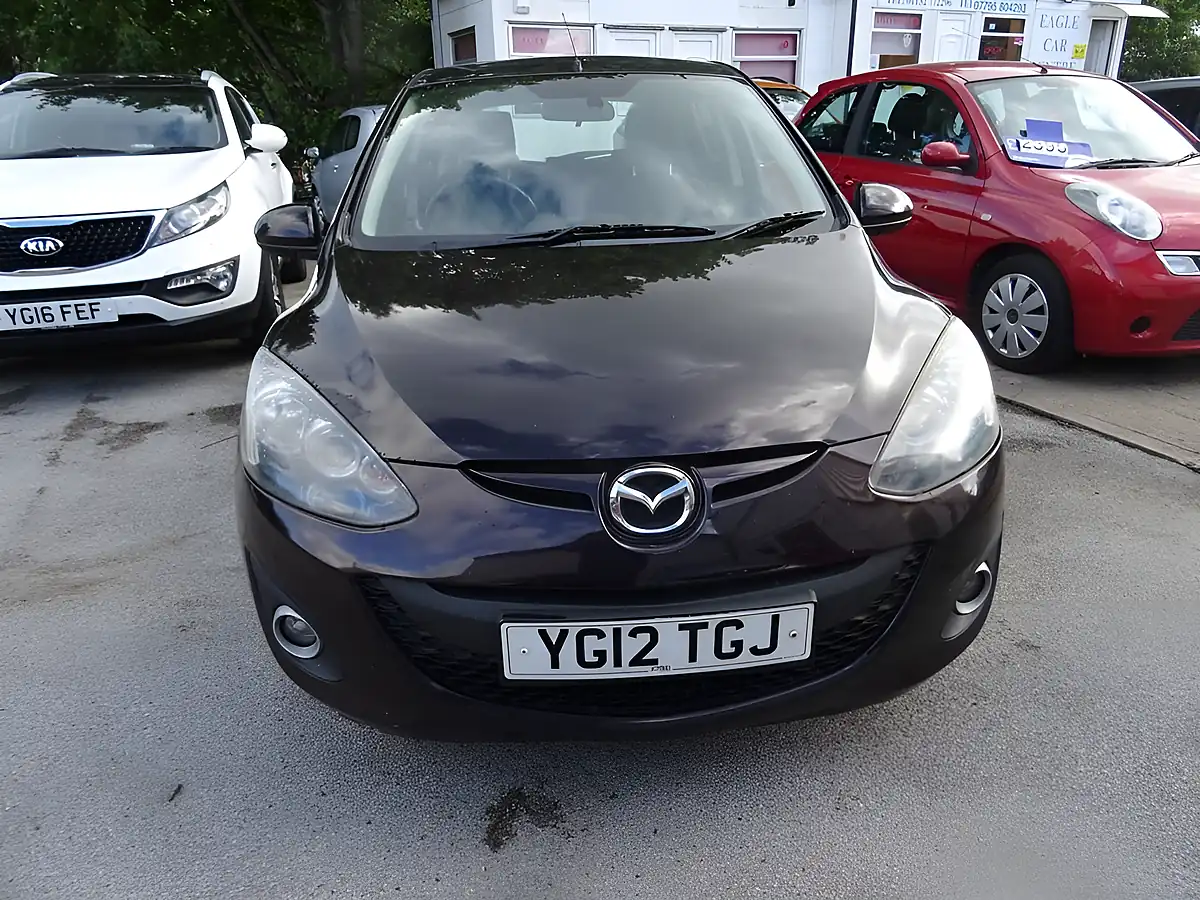 Used 2012 Mazda 2 Sport Red - Interior and Exterior details 13