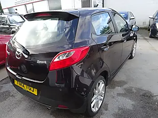 Used 2012 Mazda 2 Sport Red - Interior and Exterior details 16