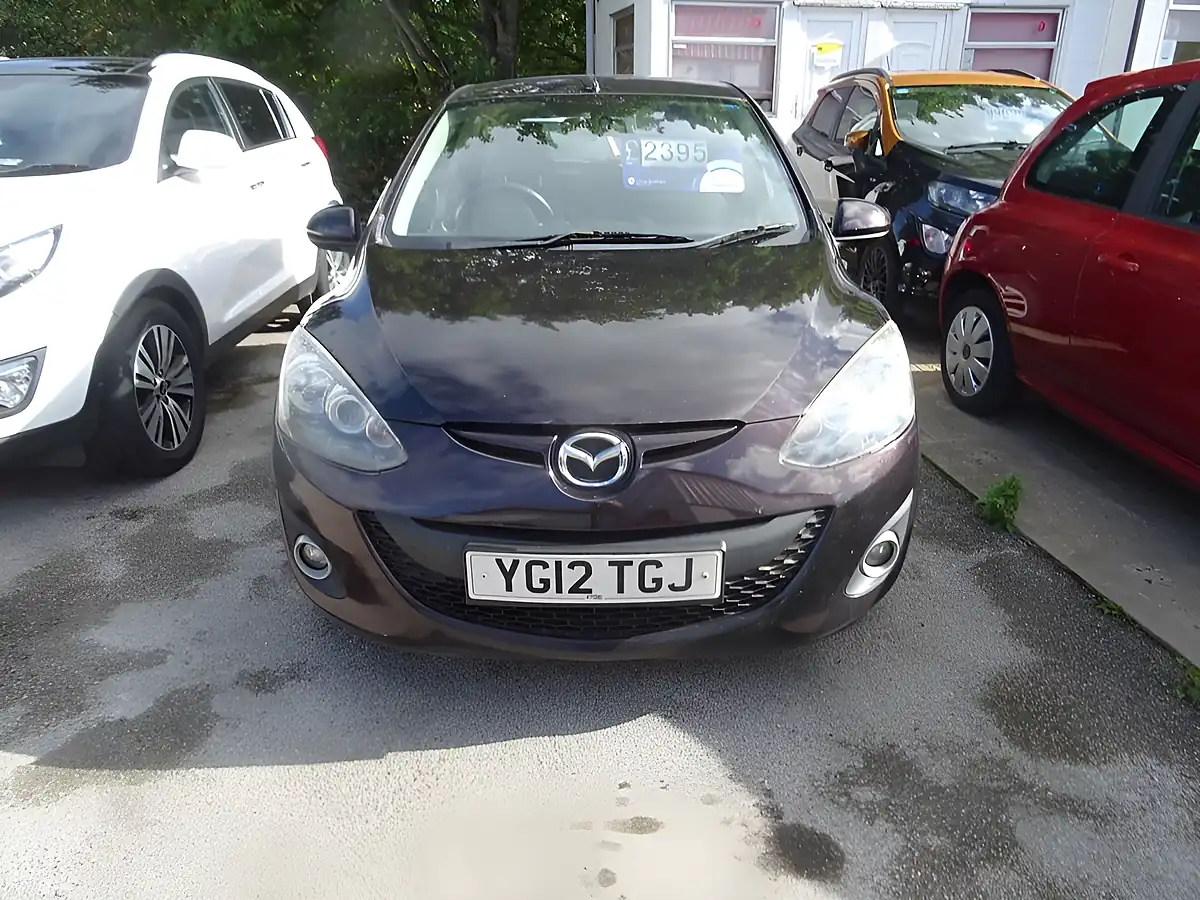 Used 2012 Mazda 2 Sport Red - Interior and Exterior details 20