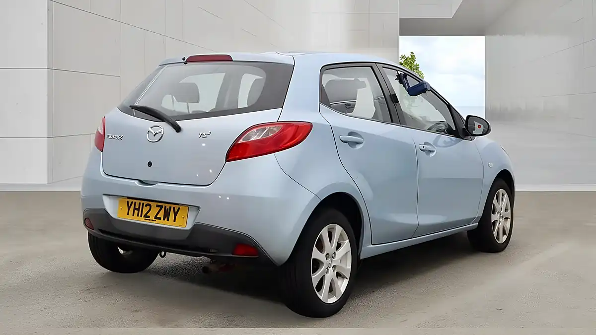 Used 2012 Mazda 2 TS2 Blue - Interior and Exterior details 8
