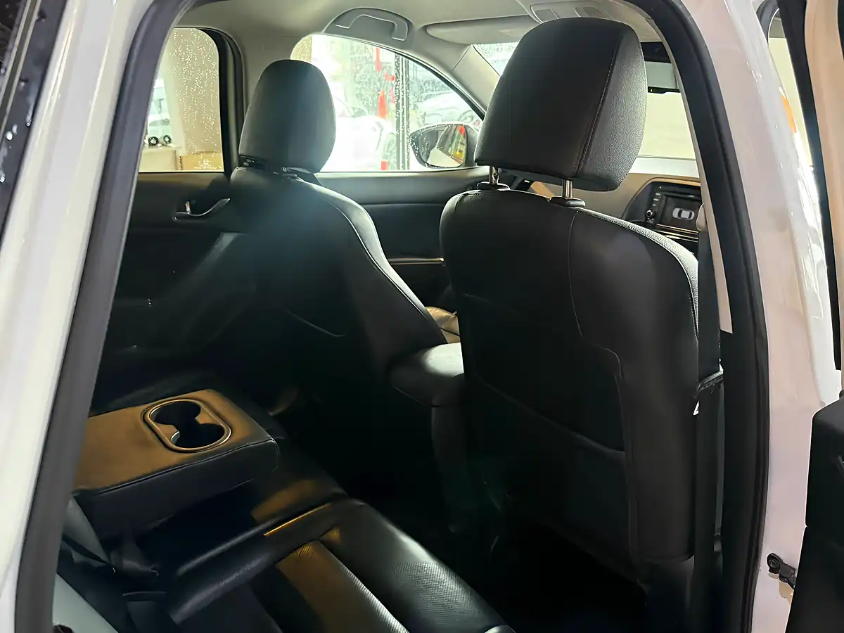 Used 2012 Mazda CX-5 Sport Nav White - Interior and Exterior details 13