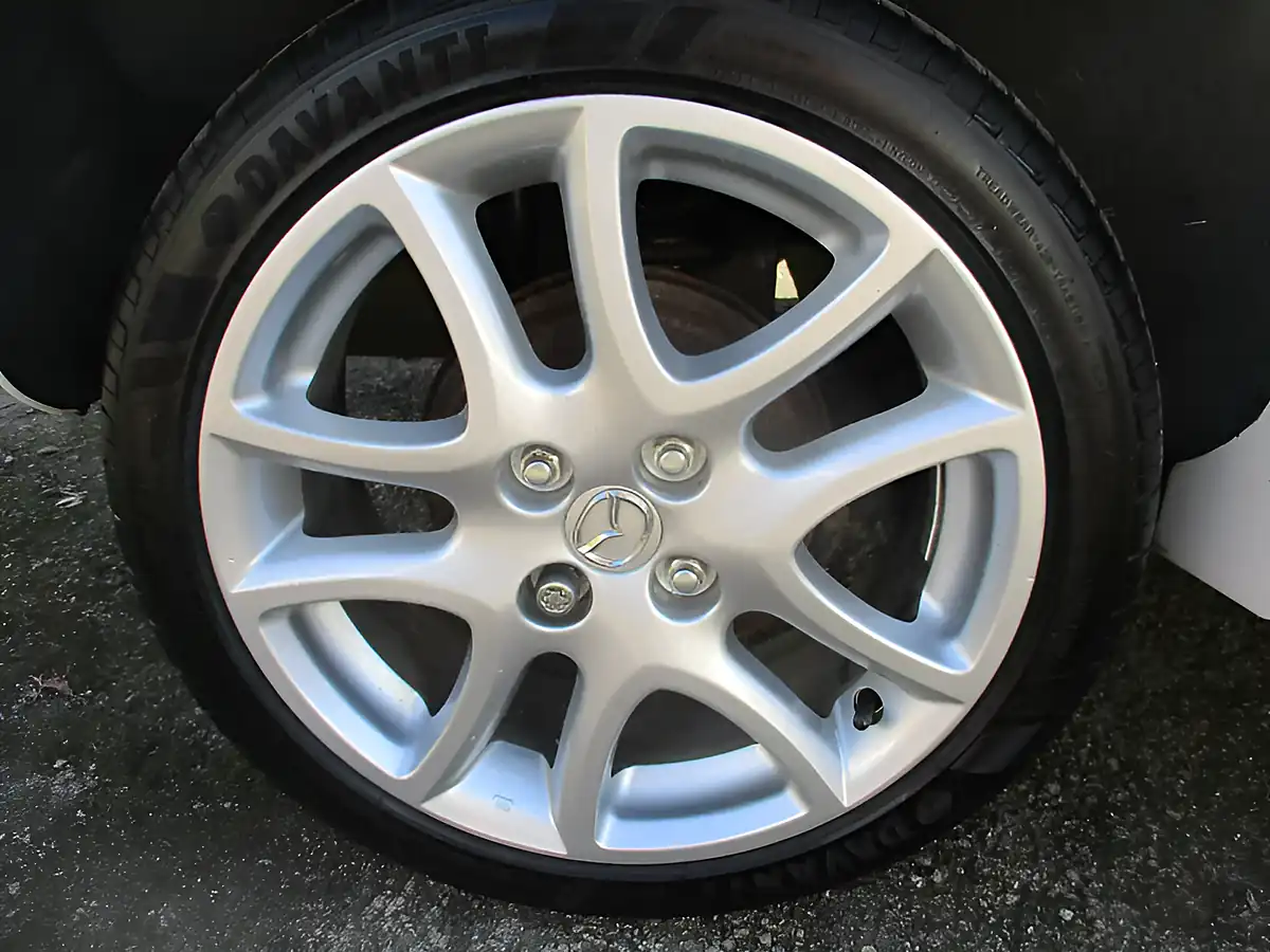 Used 2012 Mazda Mazda2 Tamura White - Interior and Exterior details 13