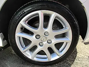 Used 2012 Mazda Mazda2 Tamura White - Interior and Exterior details 14