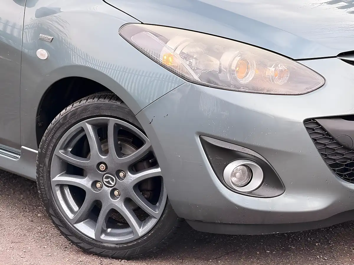 Used 2012 Mazda Mazda2 Venture Grey - Interior and Exterior details 4