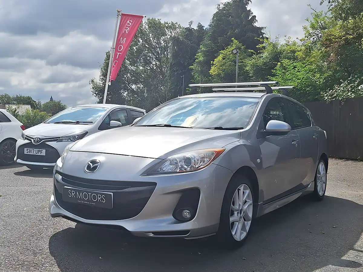 Used 2012 Mazda Mazda3 Tamura Silver - Interior and Exterior details 3