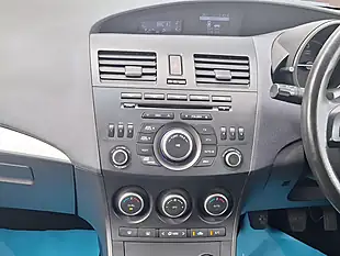 Used 2012 Mazda Mazda3 Tamura Silver - Interior and Exterior details 9