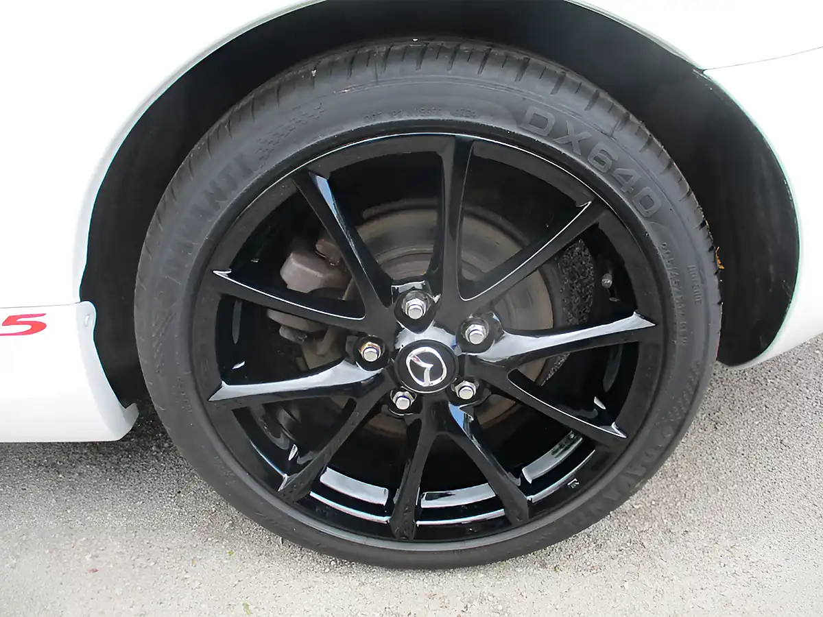Used 2012 Mazda MX-5 Kuro Roadster White - Interior and Exterior details 10