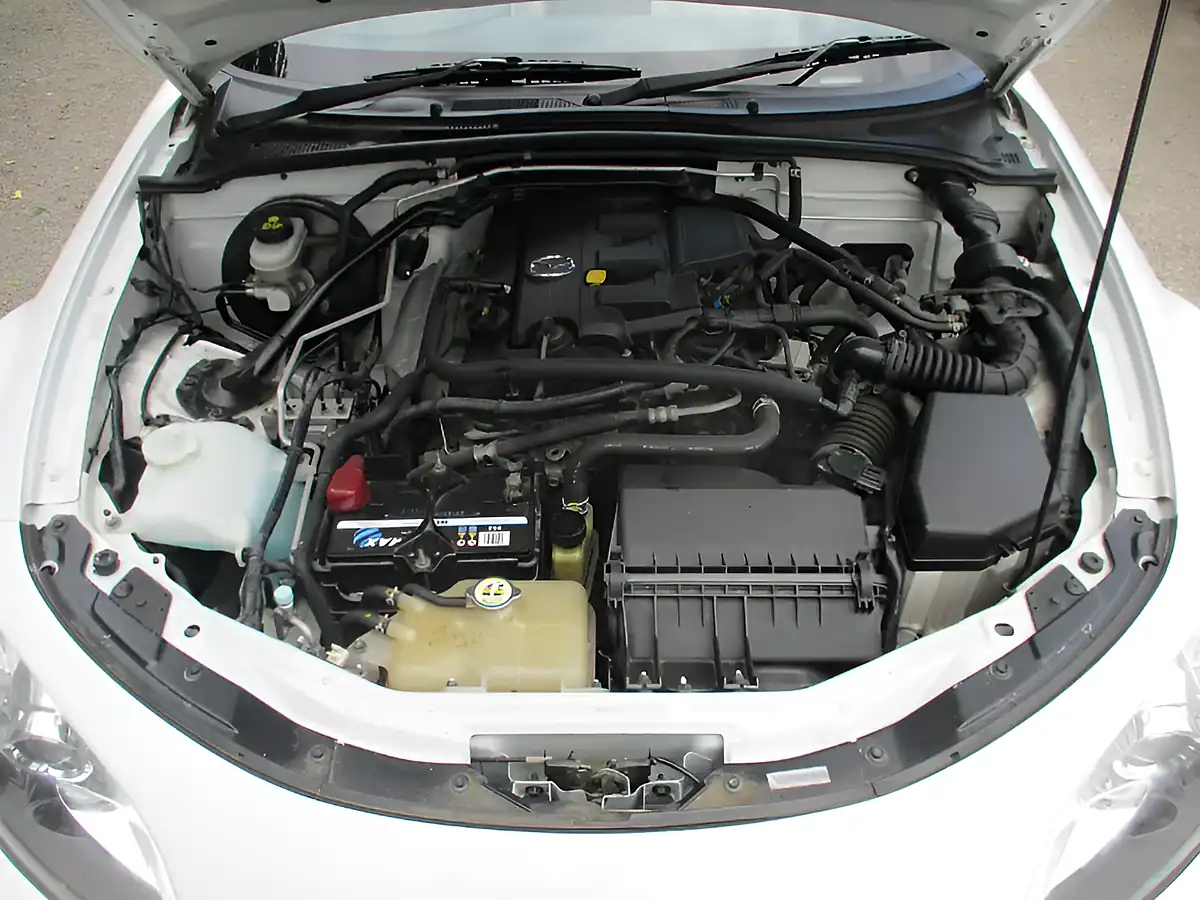 Used 2012 Mazda MX-5 Kuro Roadster White - Interior and Exterior details 18