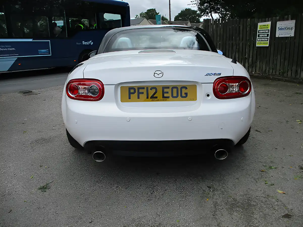 Used 2012 Mazda MX-5 Kuro Roadster White - Interior and Exterior details 6