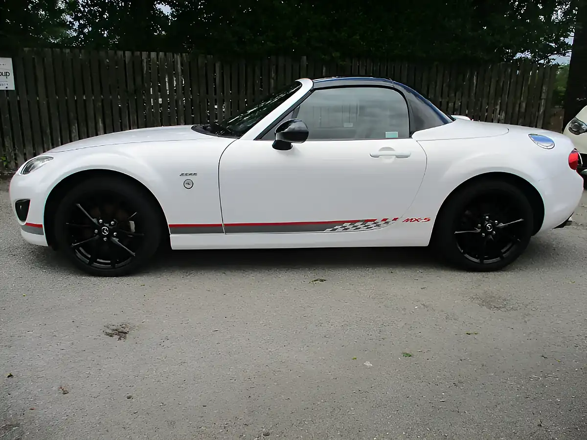 Used 2012 Mazda MX-5 Kuro Roadster White - Interior and Exterior details 8