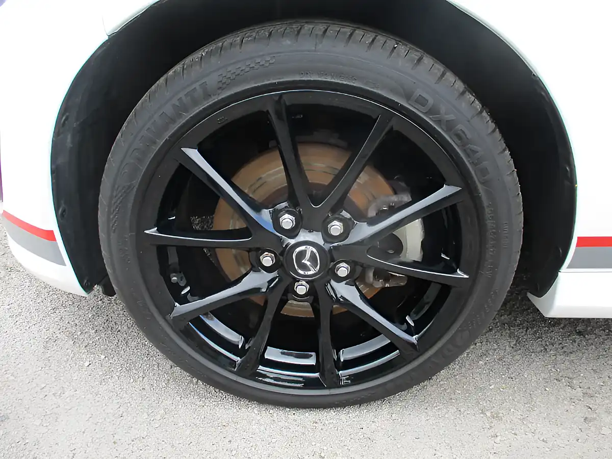 Used 2012 Mazda MX-5 Kuro Roadster White - Interior and Exterior details 9