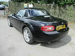 Used 2012 Mazda MX-5 Se Roadster Black - Interior and Exterior details 6
