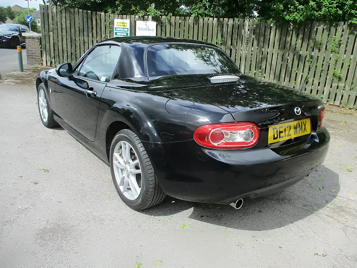 Used 2012 Mazda MX-5 Se Roadster Black - Interior and Exterior details 6