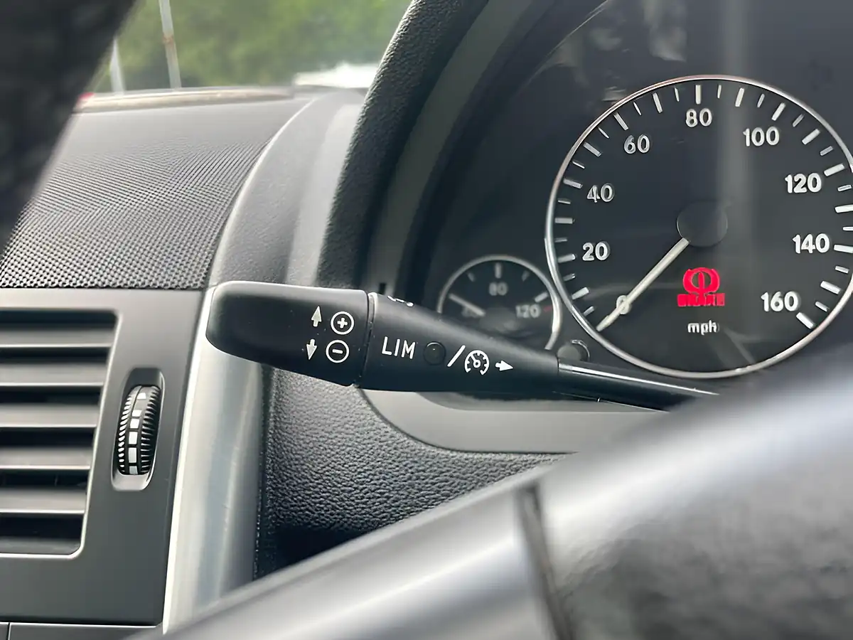 Used 2012 Mercedes-Benz a Class Avantgarde Se Grey - Interior and Exterior details 20